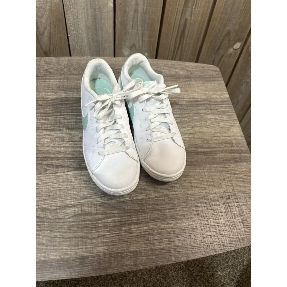 Size‎ 6.5 - Nike Court Royale 2 Triple White Seafoam